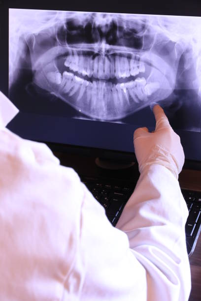 Best Emergency Dentist Open Today  in Nashvle, IL